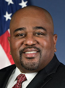 Earl Adams, Jr.